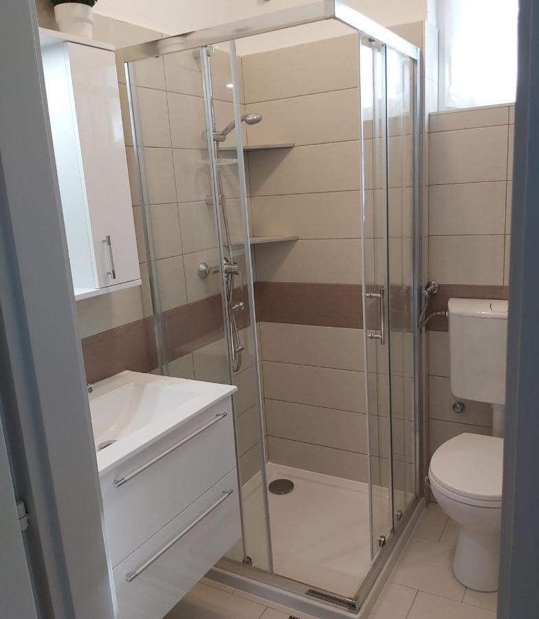 Apartmanhaz Horvath Apartment บาลาตงโบกลาร์ ภายนอก รูปภาพ