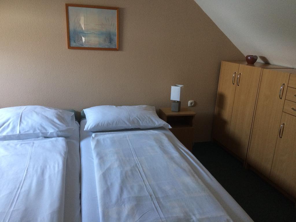 Apartmanhaz Horvath Apartment บาลาตงโบกลาร์ ภายนอก รูปภาพ